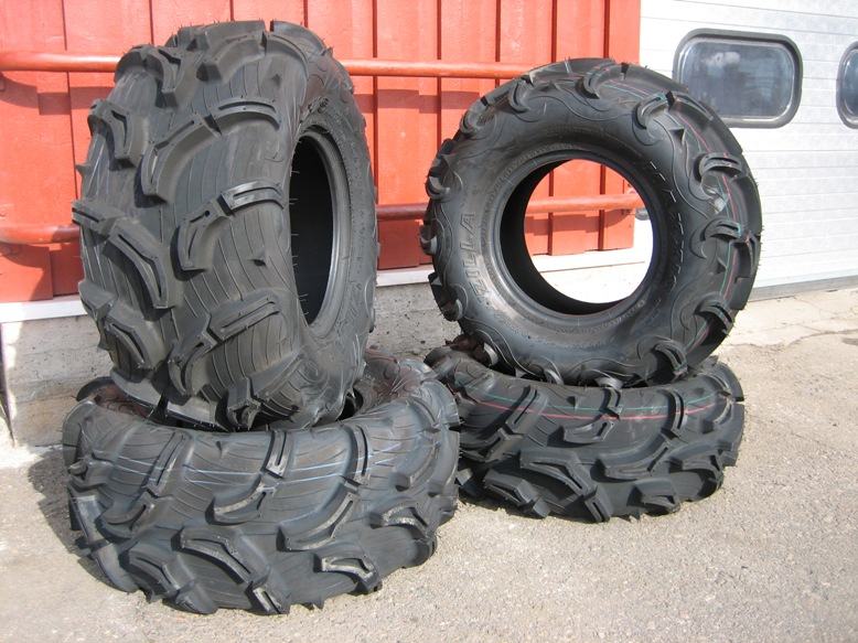 Maxxis Zilla 28x11.00-14 ylileveä rengassarja