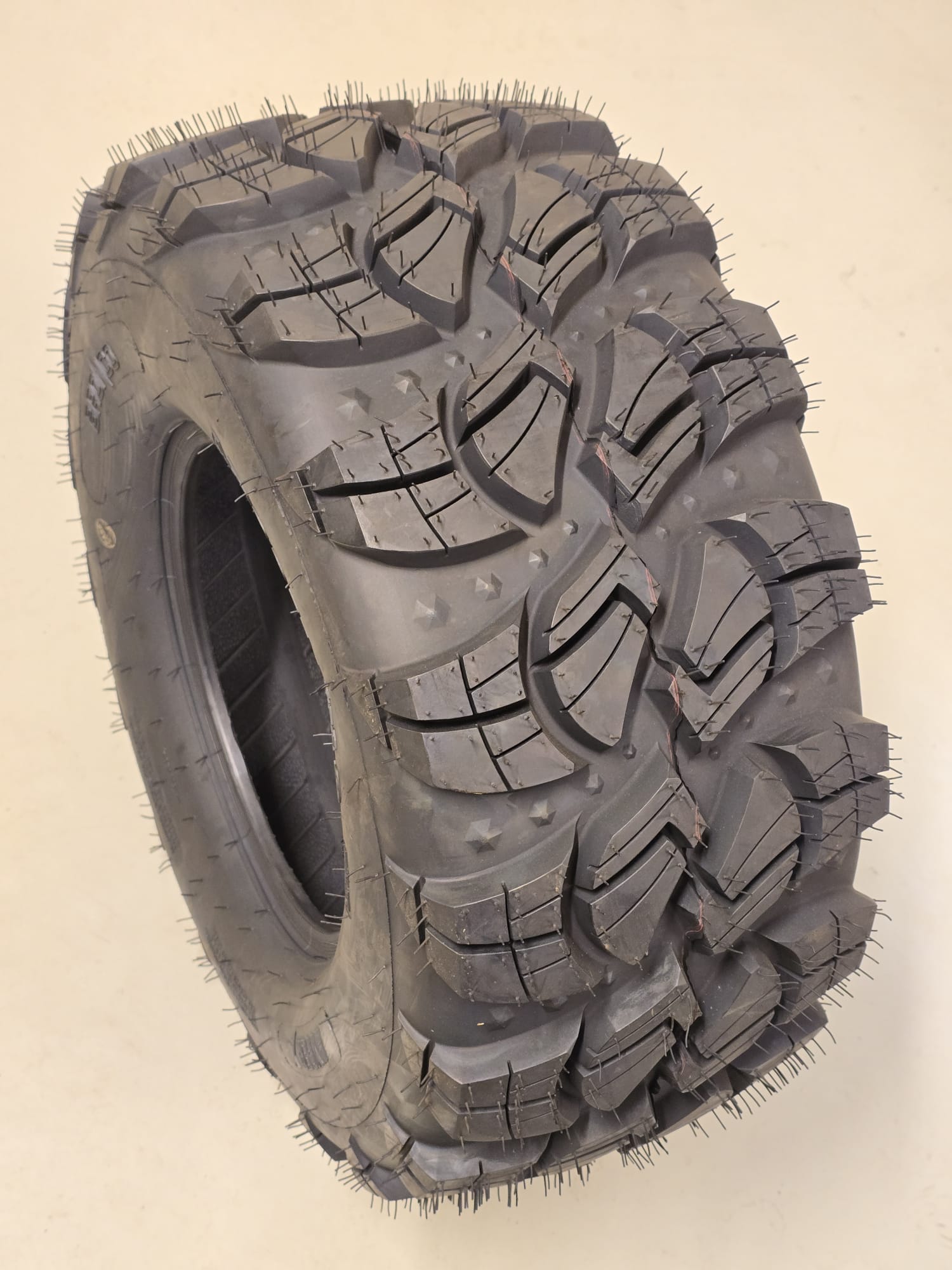 Bronco 26x11.00-12 Hyper X E4 55F rengas